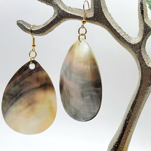 Shell Earrings