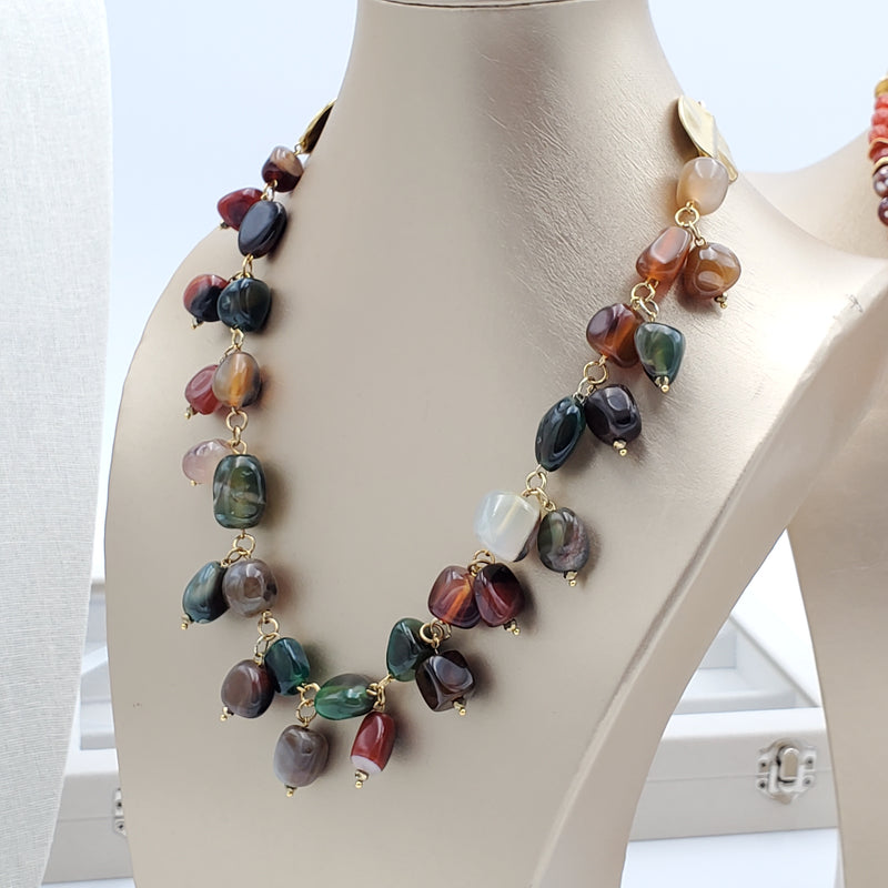 Agate Chunks Collar Necklace