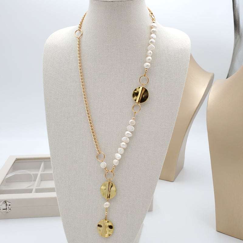 Freshwater Pearls and Goldtone Chain