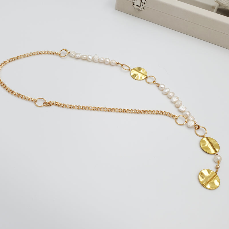 Freshwater Pearls and Goldtone Chain