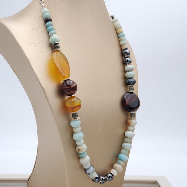 THE STONE OF COURAGE Amazonite and Dyed Agate Amber Necklace