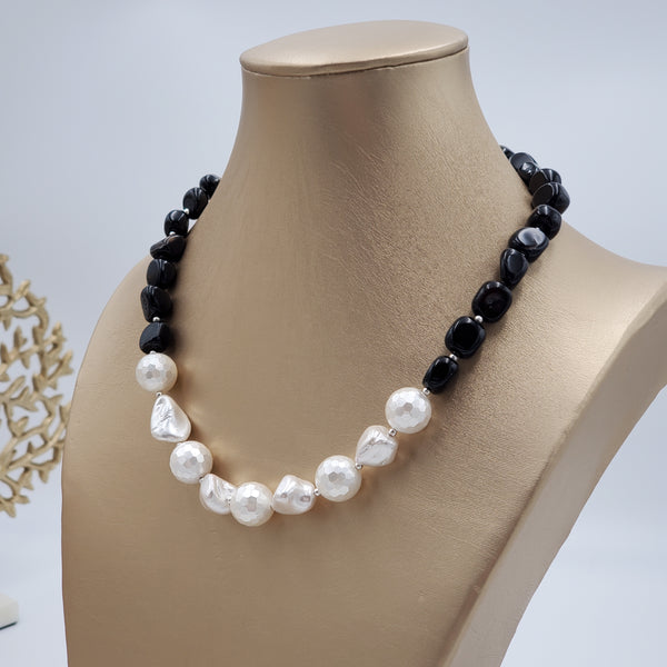Black Onyx and White Mother of Pearl set
