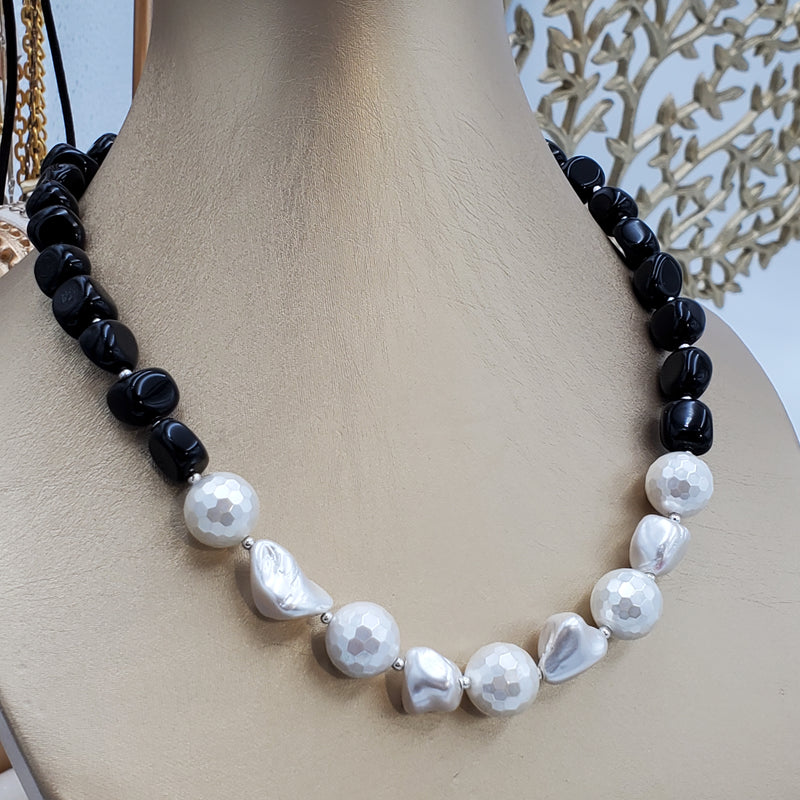 Black Onyx and White Mother of Pearl set