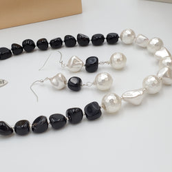 Black Onyx and White Mother of Pearl set