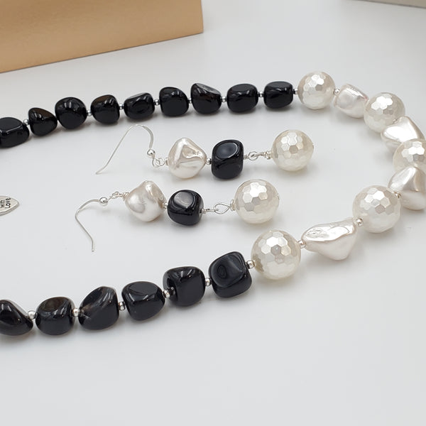 Black Onyx and White Mother of Pearl set