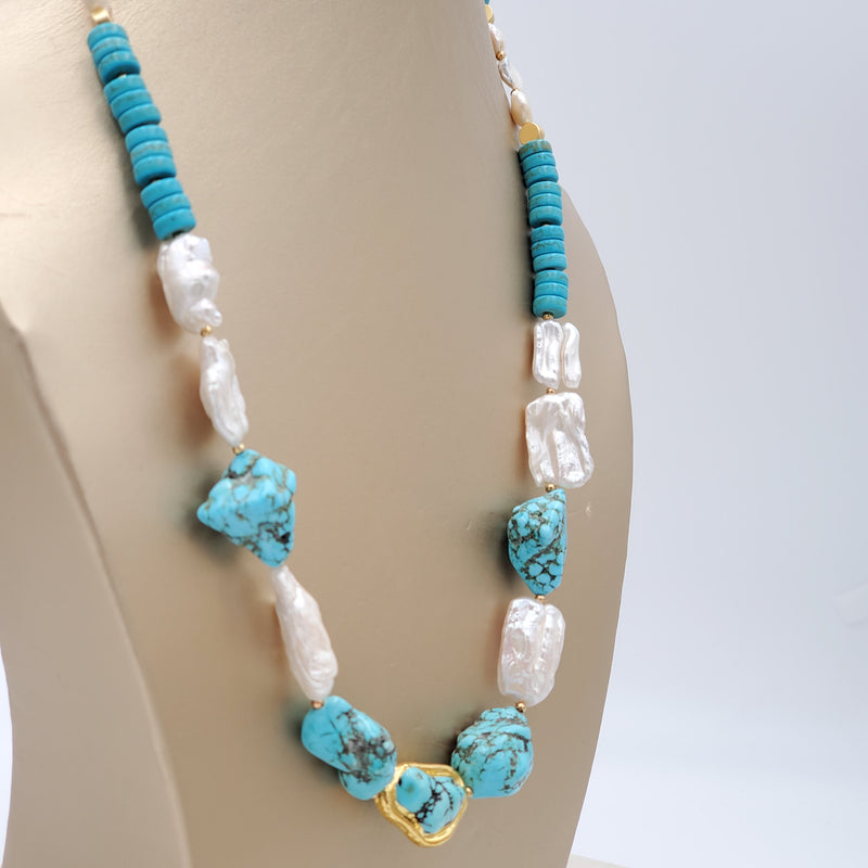 Pearl Shells and Howlite NNecklace and Earrings