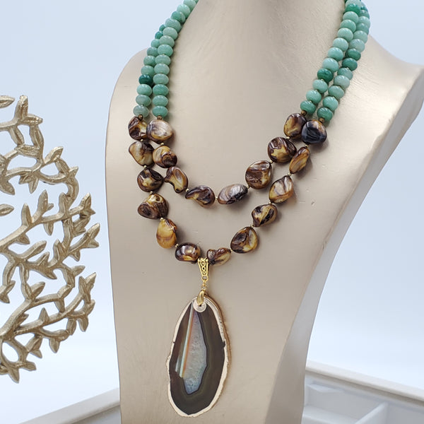 Green Aventurine and Brown Shells Necklace